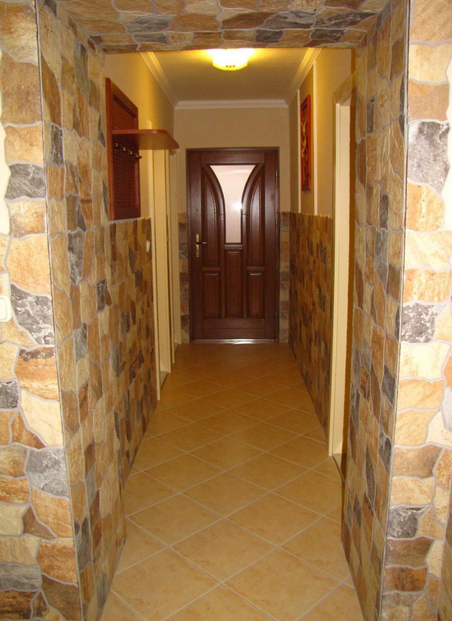 Szegfu Apartman Villa Hajdúszoboszló Esterno foto